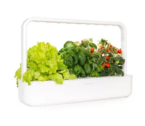Rozbaleno - Click And Grow Smart Garden 9 bílá / Chytrý květináč / automatické zavlažování / 3x rajčátka / 3x bazalka / / rozbaleno