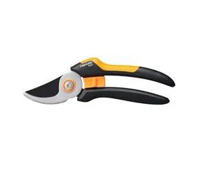 Fiskars Solid P321 Dvoučepelové zahradní nůžky