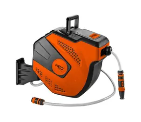 NEO TOOLS 15-891 oranžovo-černá / box s navijákem včetně zahradní hadice / 20+2m / 10bar