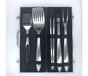 UG Grill 5-dílná sada BBQ nářadí v hliníkovém pouzdru