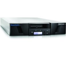 Quantum Superloader 3 LTO8 16-fach SAS 2 Magazine RM19" 2U