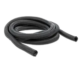 DeLock Samouzavírací pletené opláštění 13mm x 10m černá