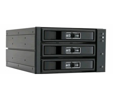 CHIEFTEC CBP-2131SAS SATA backplane do 2x 5.25" slotu / pro 3x 3.5"&2.5" HDD / SATA III / Hot Swap