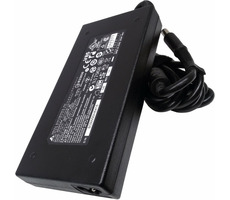 MSI napájecí adaptér 135W / pro MSI: GL63 9RC & GL73 9RC / vč. síťové šňůry