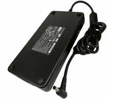 MSI napájecí adaptér 230W 19.5V pro MSI: Creator 17 A10SF & Creator 17 A10SFS & Creator 17 A10SGS / vč. síťové šňůry