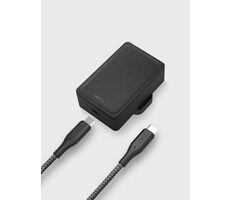 Uniq Versa Slim Kit USB-C PD 18W síťová nabiječka s USB-C 1.2m černá / výstup USB C 3.0 - USB C 3.0 / Podpora PD / 18W