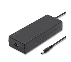 Qoltec 50798 Napájecí zdroj + napájecí kabel 120W 1.16m černá / 12V / 10A / 5.5x2.5
