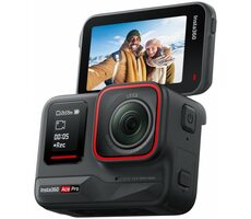 Insta360 Ace Pro / Akční kamera / 8K@24 FPS / Wi-Fi / BT 5.2 / 1650mAh 