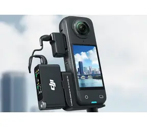 Insta360 X4