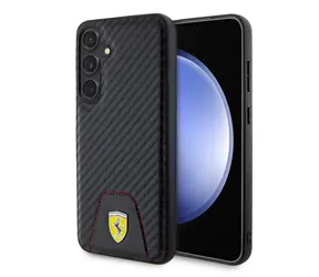 Ferrari PU Leather Bottom Carbon Zadní Kryt pro Samsung Galaxy S24+ černá