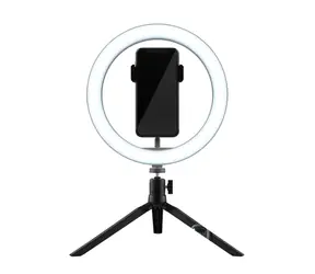 Trust Maku+ 2v1 černá / Streamovací sada / Tripod s osvětlením / greenscreen / Bluetooth spoušť