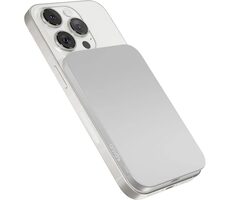 Epico UltraPack EM31 MagSafe stříbrná / Bezdrátová powerbanka / 3000 mAh / USB-C / 10W