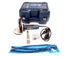 BOSCH GBR 15 CA Professional / Bruska na beton / 1500W / průměr 125 mm  / 9300 ot-min)