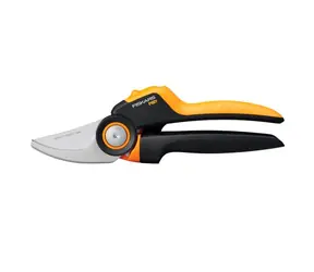 Fiskars M PowerGear X-series (P921) Dvoučepelové zahradní nůžky