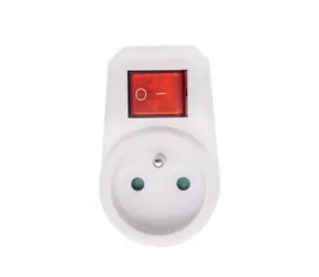 Solight P96 zásuvka 16A bílá vypínač / max 3680W