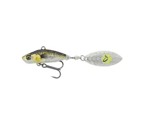 Savage Gear Wobler 3D Sticklebait Tailspin 6,5cm 9g Sinking Green Silver Ayu