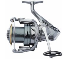 PENN Naviják Tidal XT 8000 Longcast