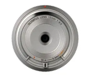 Olympus BCL-1580 stříbrná / 15mm / 1:8.0 (ekv. 30mm) pevný ultra tenký objektiv velikosti krytky