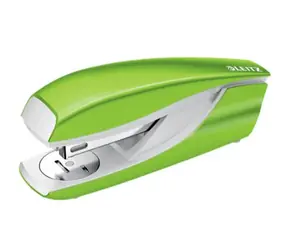 Leitz NeXXt WOW 5502 Stolní sešívačka zelená / 3 mm / až 30 listů / P3 24|6 & P3 26|6 