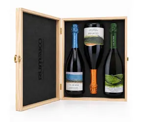 Ornella Bellia Col de Mar Prosecco bar 11% 3x0,75l  v dřevěné dárkové krabičce