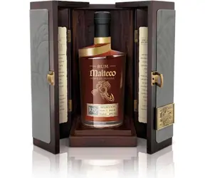 Malteco selection 1982 40% 0,7l v luxusní dřevěné dárkové krabičce