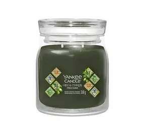 Yankee Candle Olive & Cypress Signature střední