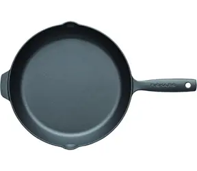 Fiskars Folken 1075699 Pánev 28 cm / litina