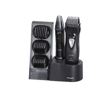 Panasonic ER-GY10CM504 černá / Zastřihovač / namokro i na sucho / 4 nástavce / břit z nerez oceli