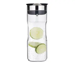 WMF Motion Karafa na vodu 0.8 l / uzávěr / integrované sítko / 0.8 l / 24 x 9.8 cm