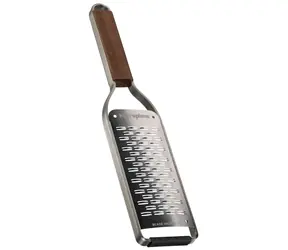 Microplane Master ruční struhadlo na širší proužky / 32 x 10 x 4 cm / dřevěná rukojeť / nerez ocel