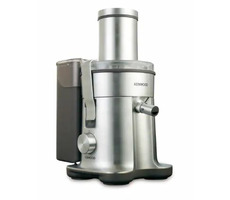 Kenwood JE 850 / Odšťavňovač / 1500 W / 2 rychlosti / nádoba na šťávu 1.5L / stříbrno-černá