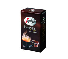 Segafredo Espresso Casa 250 g / Mletá káva / 20% Arabica & 80% Robusta / Vakuové balení / doprodej