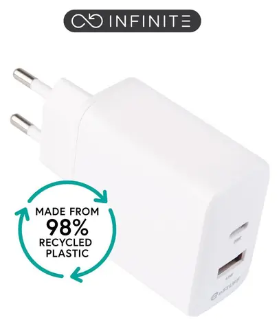 eSTUFF INFINITE (GRS) bílá / USB nabíječka / USB-C / 20 W / Rychlé nabíjení