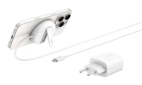 Belkin BOOST CHARGE PRO Qi2 WIA011kqWH bílá / Bezdrátová magnetická nabíječka / 15W