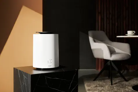 Duux DXCH08 Threesixty 2 SMART bílá / Horkovzdušný ventilátor / 1800 W / 2 rychlosti / WiFi / 46 dB
