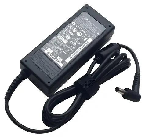 ASUS AC Adapter 65W 19V / Napájecí adaptér / 100–240 V / 1,5 A / pro ASUS U45JC / černá