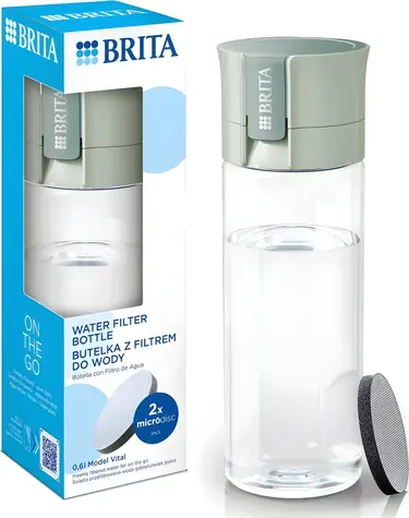 Brita Fill&Go Vital zelená / Filtrační láhev / 0,6 l / 2x filtr MicroDisc / bez BPA