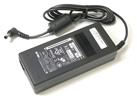 ASUS napájecí adaptér 90W 17V 3-pin, černý / Adaptér pro notebook / 17V / 90W / 3-pin