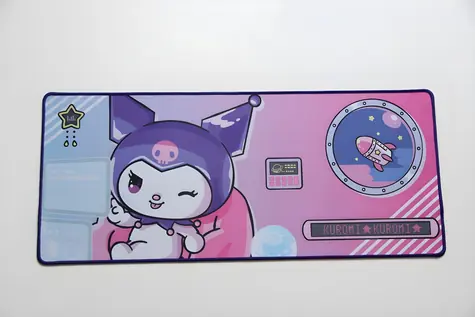 BLUESKY Sanrio Kuromi / Herní podložka pod myš / 700 x 300 mm