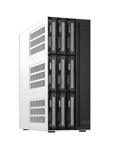 TerraMaster T9-500 PRO / NAS / 9x SATA / Intel Core i7-1255U / 16GB DDR5 / 3x LAN / Diskless