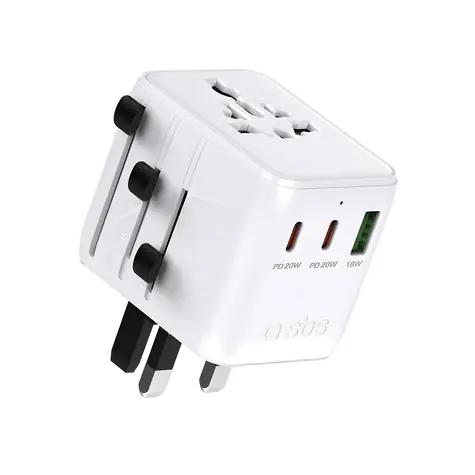 SBS Univerzální cestovní adaptér bílá / Cestovní adaptér / 2x USB-C, 1x USB-A