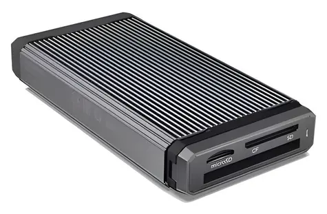 SanDisk Professional PRO-READER / Čtečka paměťových karet / SD / microSD / CF / USB-C 3.2 Gen 1