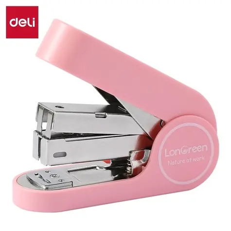 Deli LonGreen EASY růžová / Sešívačka / Do 25 listů / Sponky 24/6 a 26/6 / Hloubka 35 mm / Recyklovaný plast