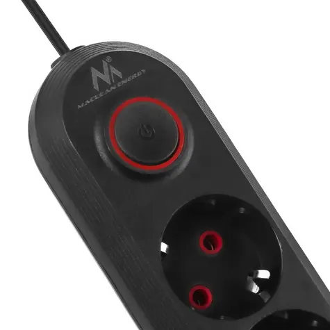 Maclean MCE394 B černá / Prodlužovací přívod / 3x zásuvka + 3x USB / 2500 W / 1,5 m