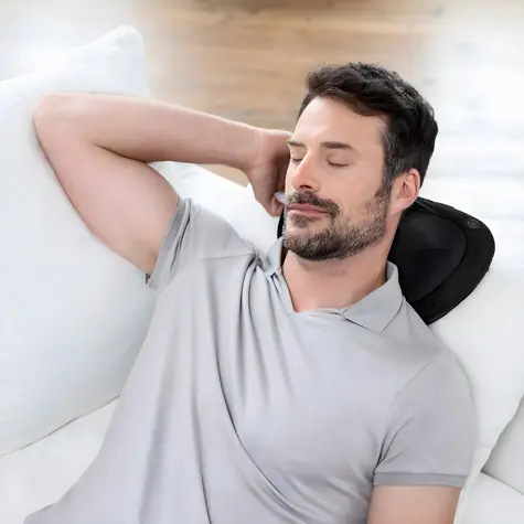 Medisana MC 200 černá / Masážní polštář / Shiatsu masáž / Vyhřívání / 4 hlavice / 24 W