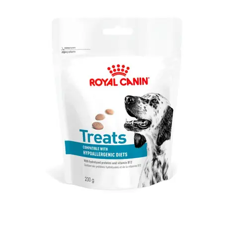 Royal Canin Hypoallergenic Dog Treats 230 g / Pamlsky pro psy / od 6 měsíců