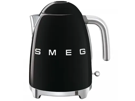 SMEG 50's Retro Style černá / Rychlovarná konvice / 1.7L / 2400W
