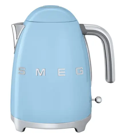 SMEG 50's Retro Style modrá / Rychlovarná konvice / 1.7L / 2400W