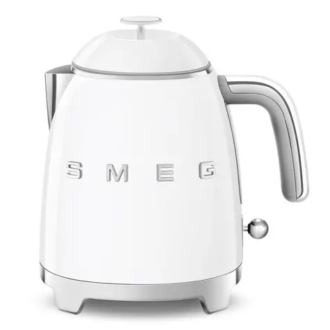 SMEG 50's Retro Style bílá / Rychlovarná konvice mini / 0.8L / 1400W