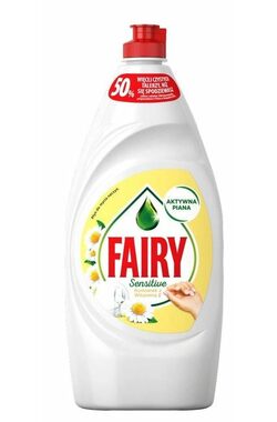 Fairy Sensitive Camomile & Vitamin E 900 ml / Prostředek na mytí nádobí